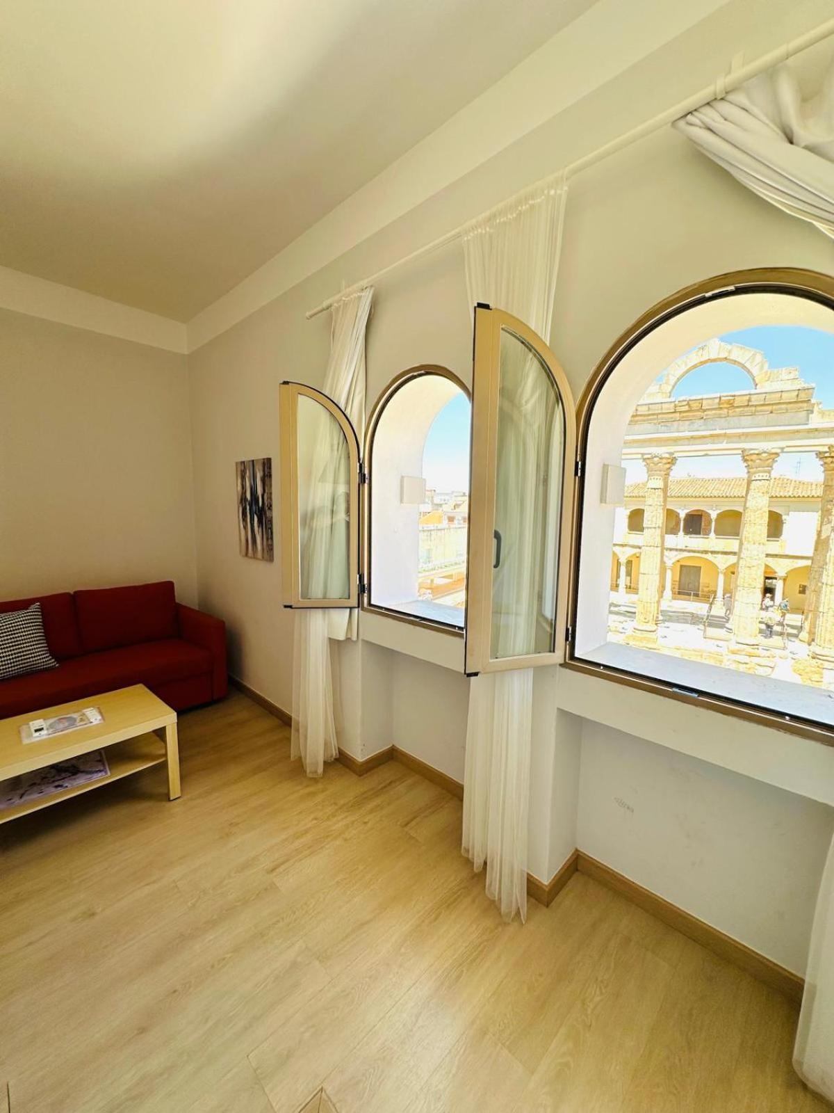 Apartamentos Templo Diana -Vistas Historicas- 梅里达 外观 照片