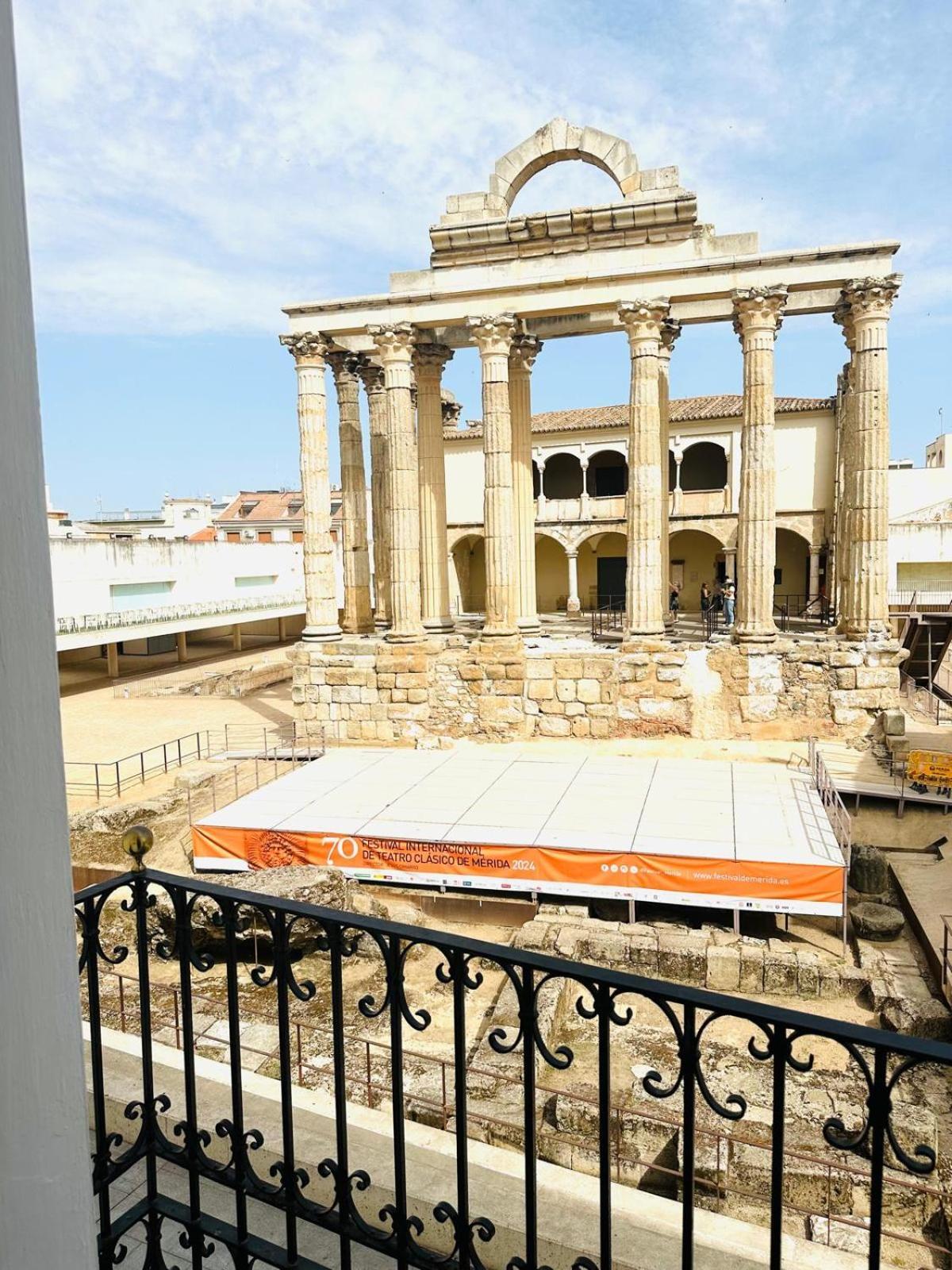 Apartamentos Templo Diana -Vistas Historicas- 梅里达 外观 照片