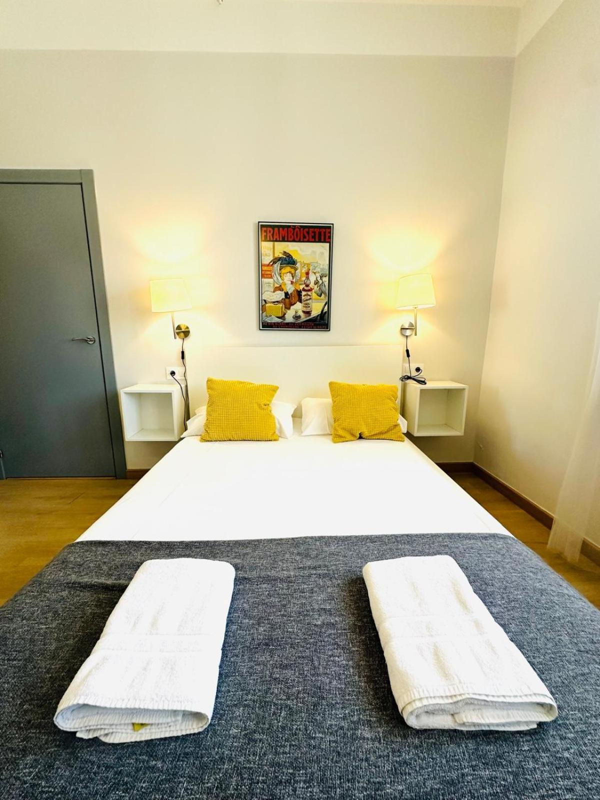 Apartamentos Templo Diana -Vistas Historicas- 梅里达 外观 照片